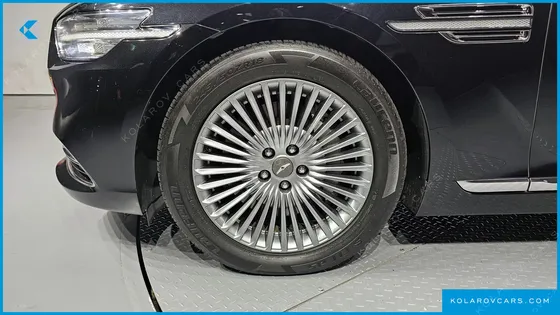 GENESIS G90 3.3 T
