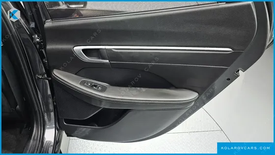 HYUNDAI SONATA 1.6 TURBO