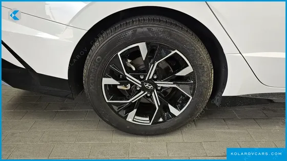 HYUNDAI SONATA 2.0