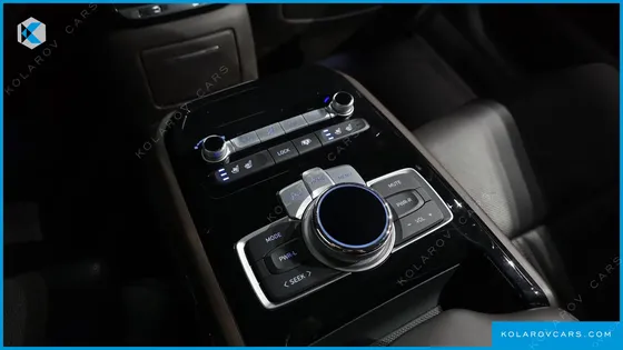 GENESIS G90 5.0 AWD