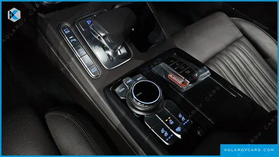 GENESIS G90 3.8 AWD