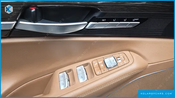 GENESIS G90 3.3 T AWD