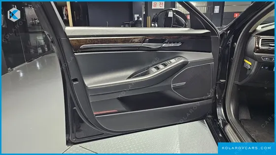 GENESIS G90 3.8