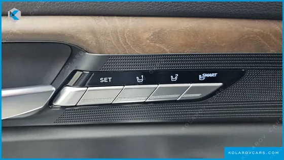 GENESIS G90 3.8 AWD