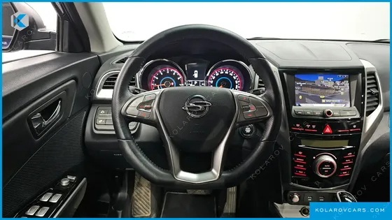 KGM - SSANGYONG TIVOLI LX 2WD