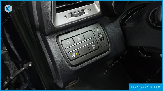 KGM - SSANGYONG TIVOLI LX 2WD