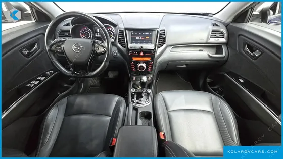 KGM - SSANGYONG TIVOLI LX 2WD