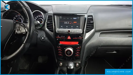 KGM - SSANGYONG TIVOLI LX 2WD