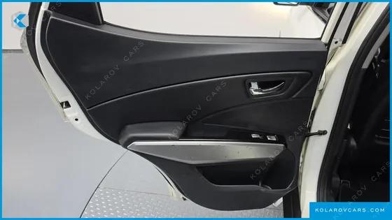 KGM - SSANGYONG TIVOLI LX 2WD