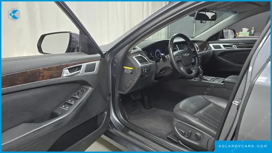 HYUNDAI GENESIS G330 MODERN AWD