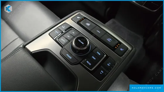 HYUNDAI GENESIS G330 MODERN AWD