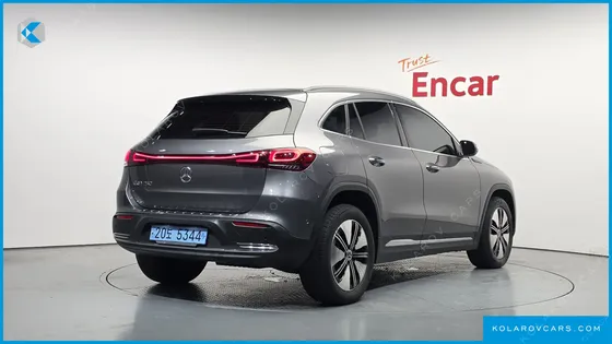 MERCEDES EQA EQA250