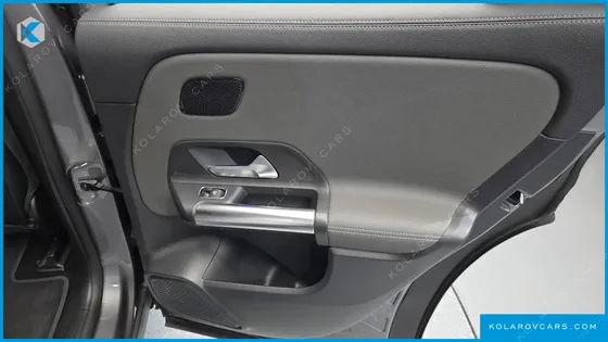 MERCEDES EQA EQA250