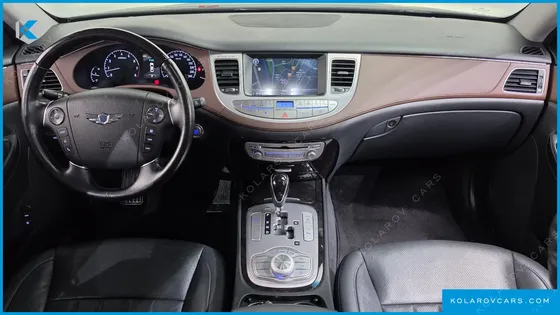 HYUNDAI GENESIS BH330 PREMIUM