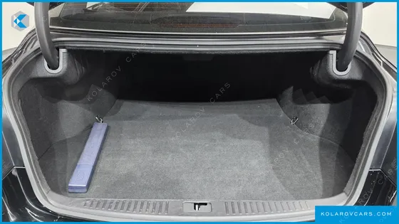 HYUNDAI GENESIS BH330 PREMIUM