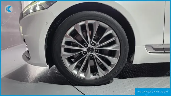 KIA K9 3.8 GDI AWD