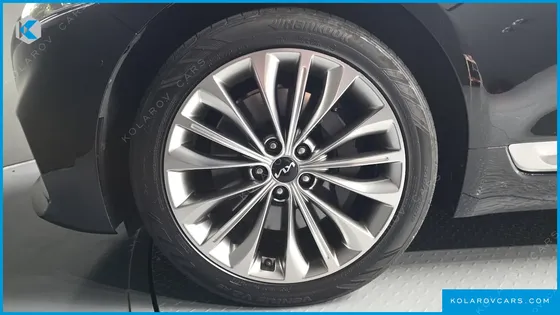 KIA K9 3.3 GDI AWD