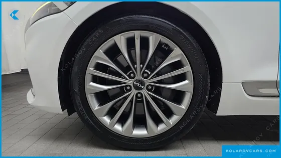 KIA K9 3.8 GDI AWD