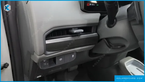 KIA EV3 STANDARD 2WD