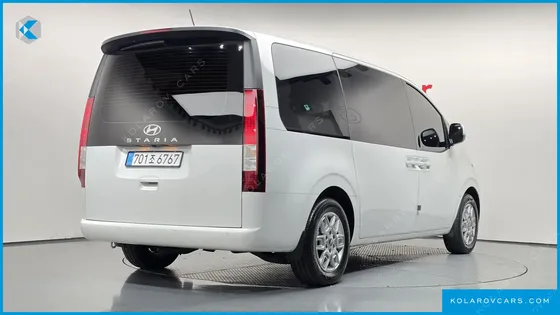 HYUNDAI STARIA HEV 1.6T TOURER 11-SEATER