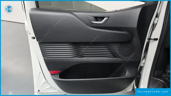 HYUNDAI STARIA HEV 1.6T TOURER 11-SEATER