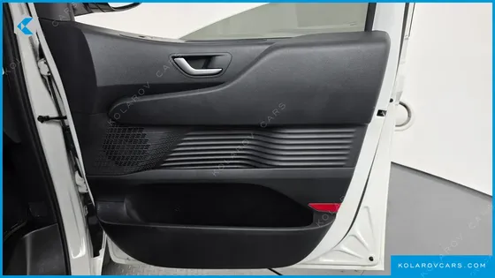 HYUNDAI STARIA HEV 1.6T TOURER 11-SEATER