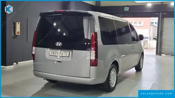 HYUNDAI STARIA L3.5 TOURER 11-SEATER