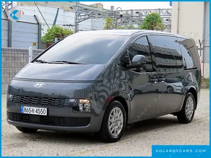 HYUNDAI STARIA L3.5 CARGO 5-SEATER