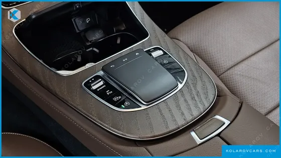 MERCEDES E-CLASS E250 EXCLUSIVE