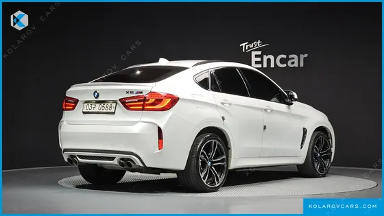 BMW X6M 4.4