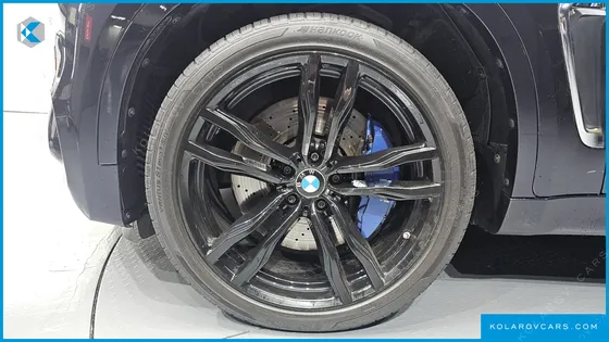 BMW X6M 4.4