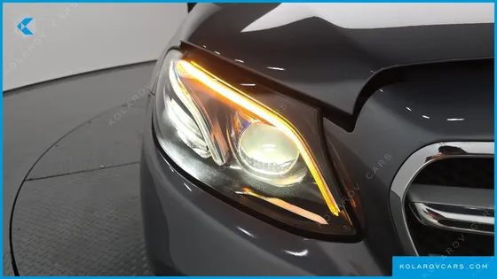 MERCEDES E-CLASS E300 4MATIC AV INTELLIGENT DRIVE