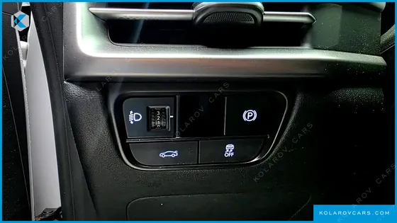 HYUNDAI GRANDEUR 2,5 GASOLINE 2WD