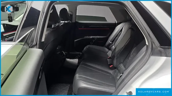 HYUNDAI GRANDEUR 2,5 GASOLINE 2WD