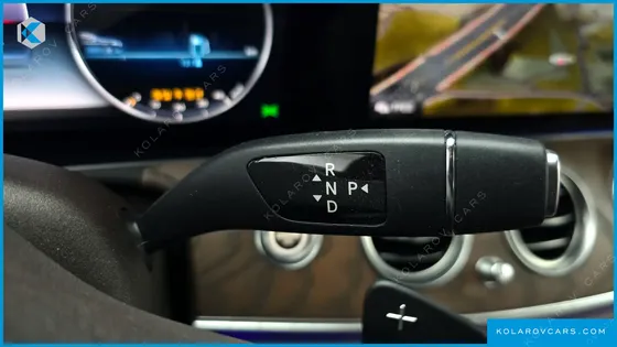 MERCEDES E-CLASS E300 4MATIC EXCLUSIVE
