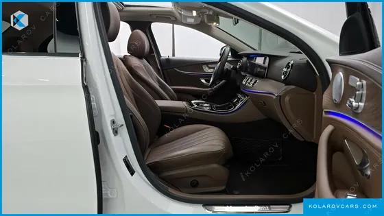 MERCEDES E-CLASS E300 4MATIC EXCLUSIVE