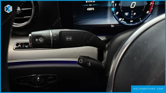 MERCEDES E-CLASS E300 AMG LINE