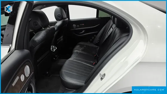 MERCEDES E-CLASS E300 4MATIC EXCLUSIVE