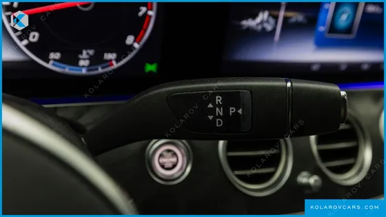 MERCEDES E-CLASS E300 AVANTGARDE