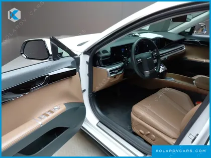 HYUNDAI GRANDEUR 2,5 GASOLINE 2WD