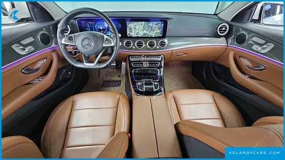 MERCEDES E-CLASS E300 4MATIC AMG LINE
