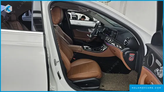 MERCEDES E-CLASS E300 4MATIC AMG LINE