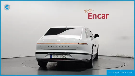 HYUNDAI GRANDEUR 2,5 GASOLINE 2WD