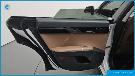 HYUNDAI GRANDEUR 2,5 GASOLINE 2WD