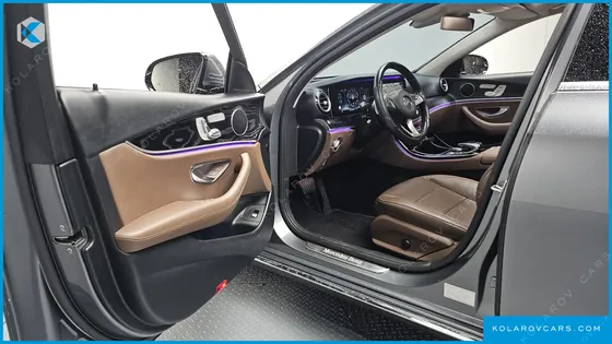 MERCEDES E-CLASS E300 4MATIC AV INTELLIGENT DRIVE