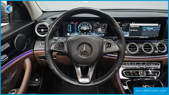 MERCEDES E-CLASS E300 4MATIC AV INTELLIGENT DRIVE