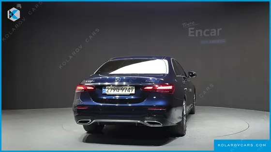 MERCEDES E-CLASS E220D 4MATIC AMG LINE