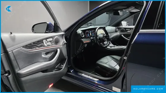MERCEDES E-CLASS E220D 4MATIC AMG LINE