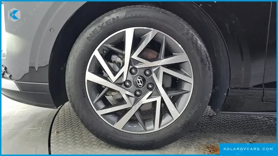 HYUNDAI GRANDEUR 2,5 GASOLINE 2WD