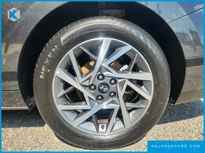 HYUNDAI GRANDEUR 2,5 GASOLINE 2WD